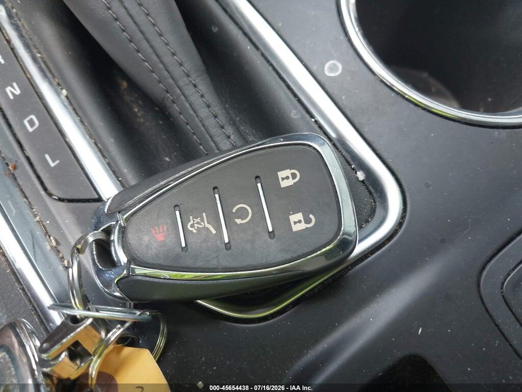 1GNERKKWXJJ154677 2018 CHEVROLET TRAVERSE photo no. 11