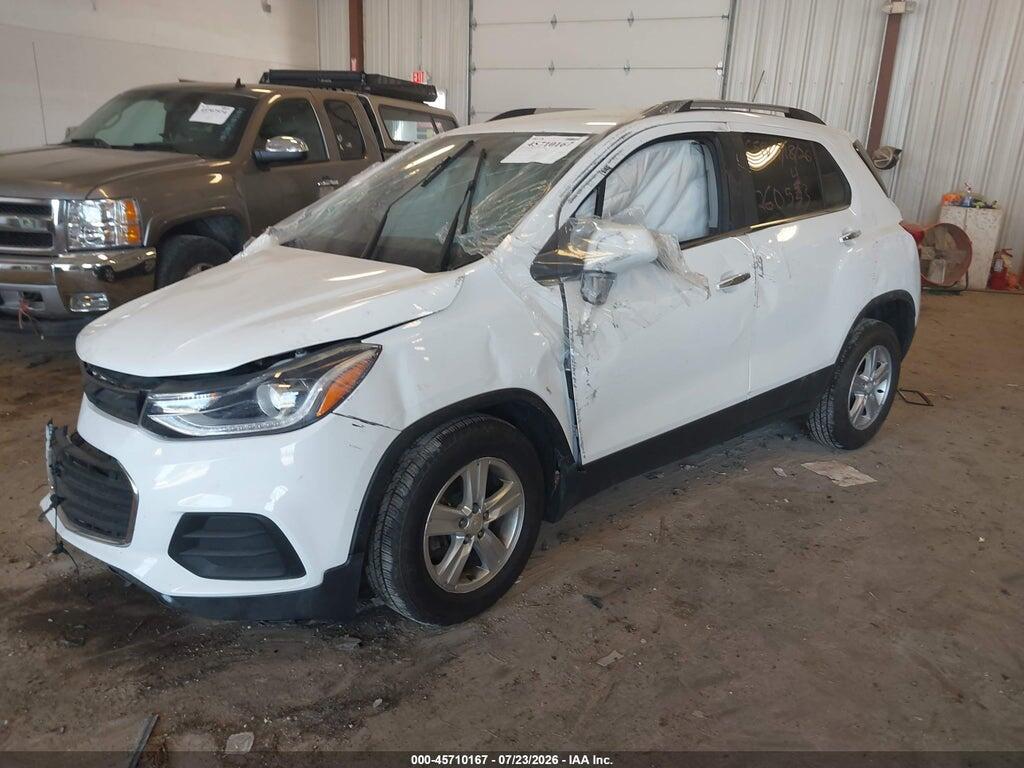 3GNCJLSB1JL260543 2018 CHEVROLET TRAX photo no. 2