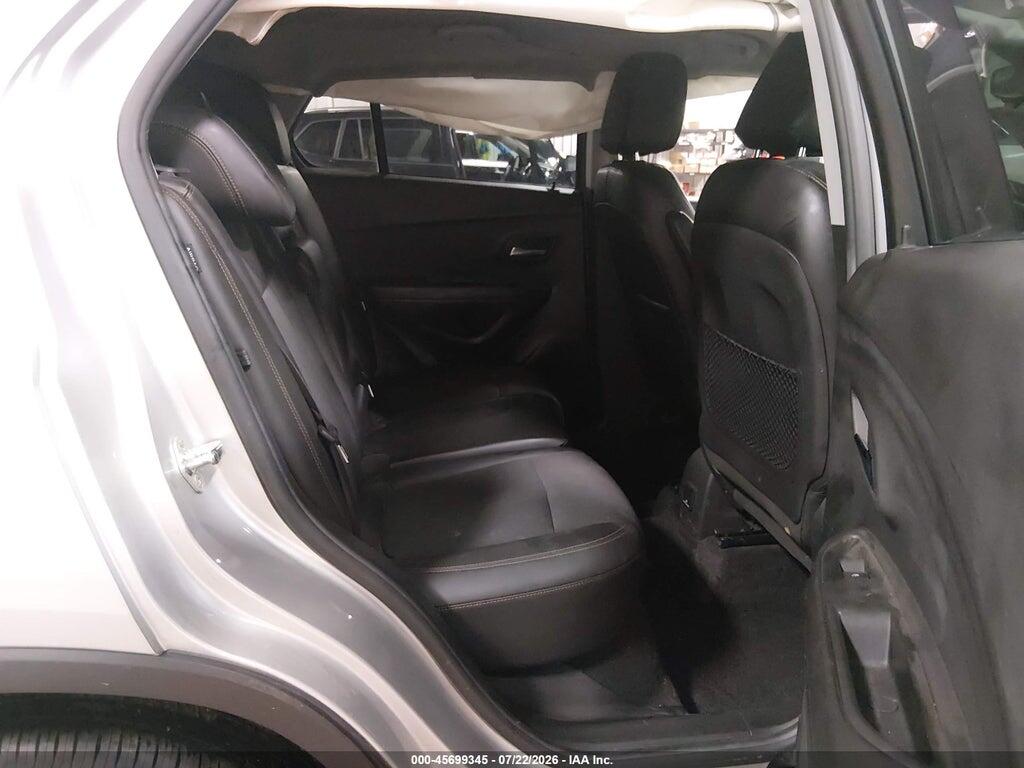 KL7CJLSB0JB675005 2018 CHEVROLET TRAX photo no. 8