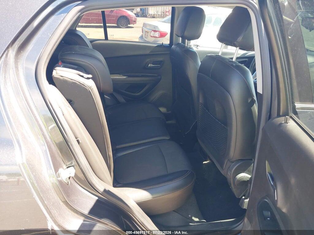 KL7CJLSB7JB548803 2018 CHEVROLET TRAX photo no. 8