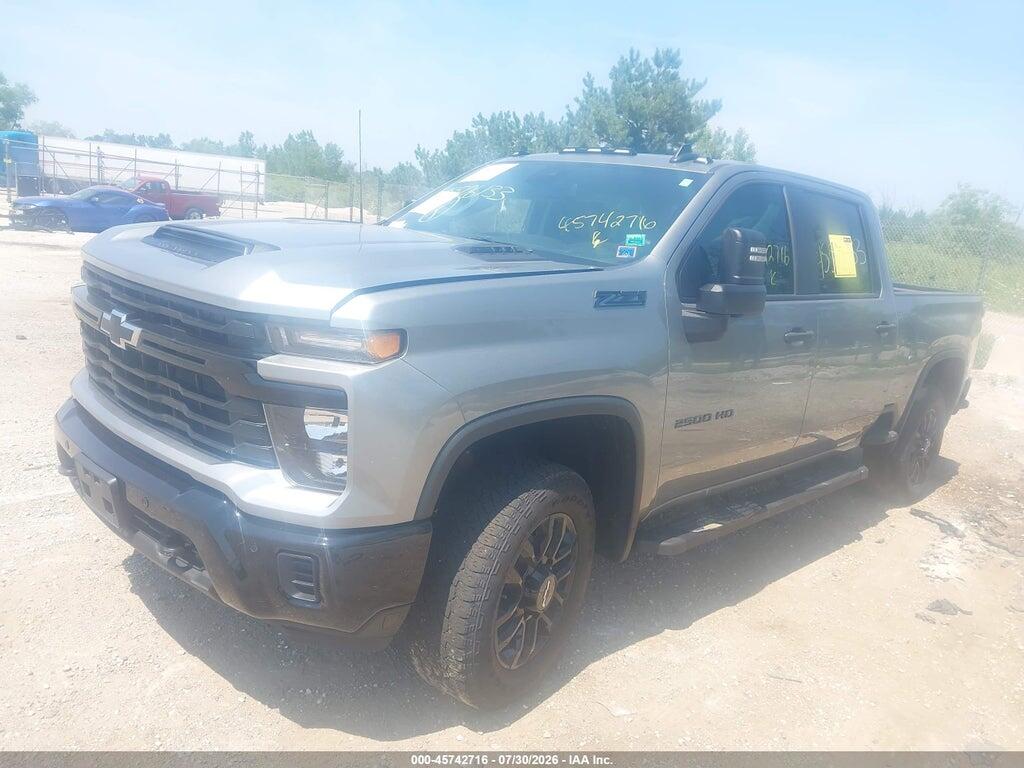 2GC4KME72S1152328 2025 CHEVROLET SILVERADO 2500HD photo no. 2
