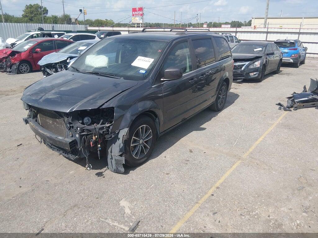 2C4RDGCG5HR847854 2017 DODGE GRAND CARAVAN photo no. 2