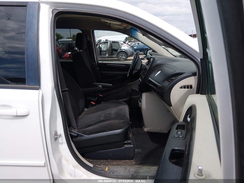 2C4RDGBGXHR741045 2017 DODGE GRAND CARAVAN photo no. 5