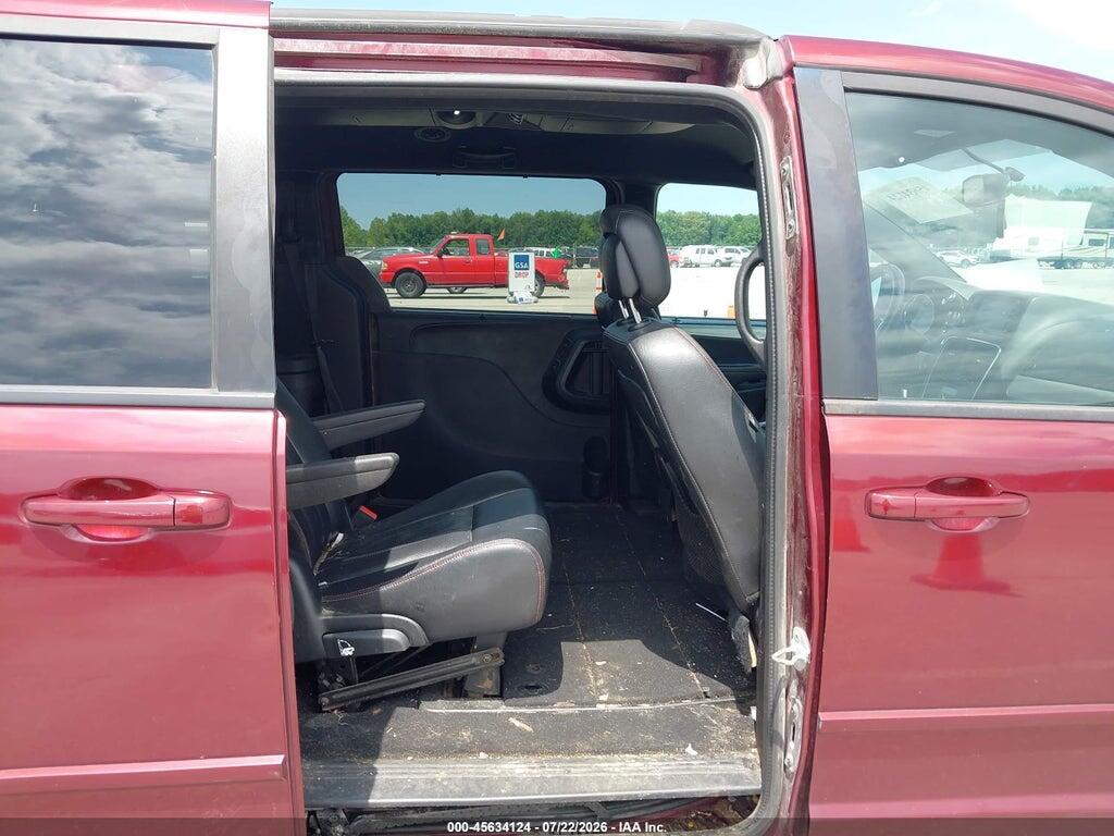 2C4RDGEG5HR711396 2017 DODGE GRAND CARAVAN photo no. 8