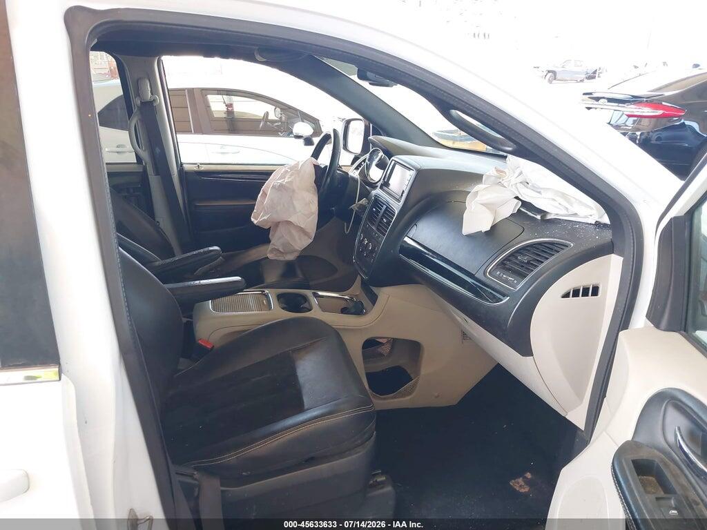 2C4RDGCG4HR825456 2017 DODGE GRAND CARAVAN photo no. 5