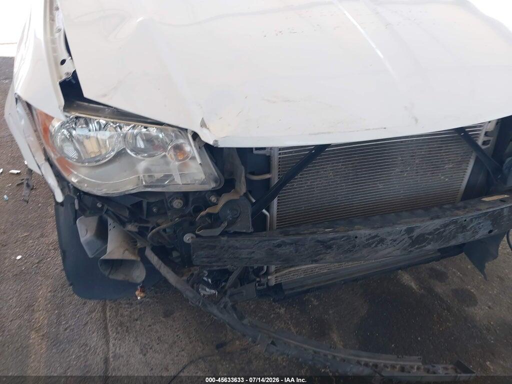2C4RDGCG4HR825456 2017 DODGE GRAND CARAVAN photo no. 6
