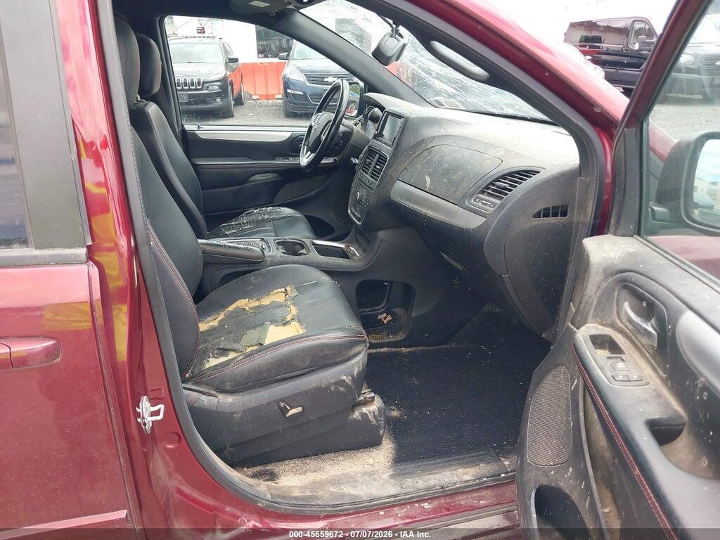 2C4RDGEG3HR813540 2017 DODGE GRAND CARAVAN photo no. 5