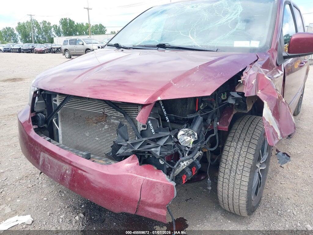 2C4RDGEG3HR813540 2017 DODGE GRAND CARAVAN photo no. 6