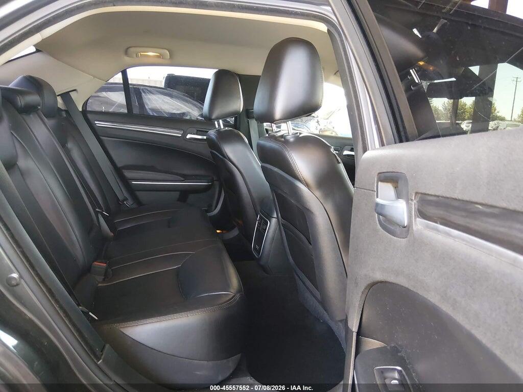 2C3CCADG7NH214427 2022 CHRYSLER 300 photo no. 8