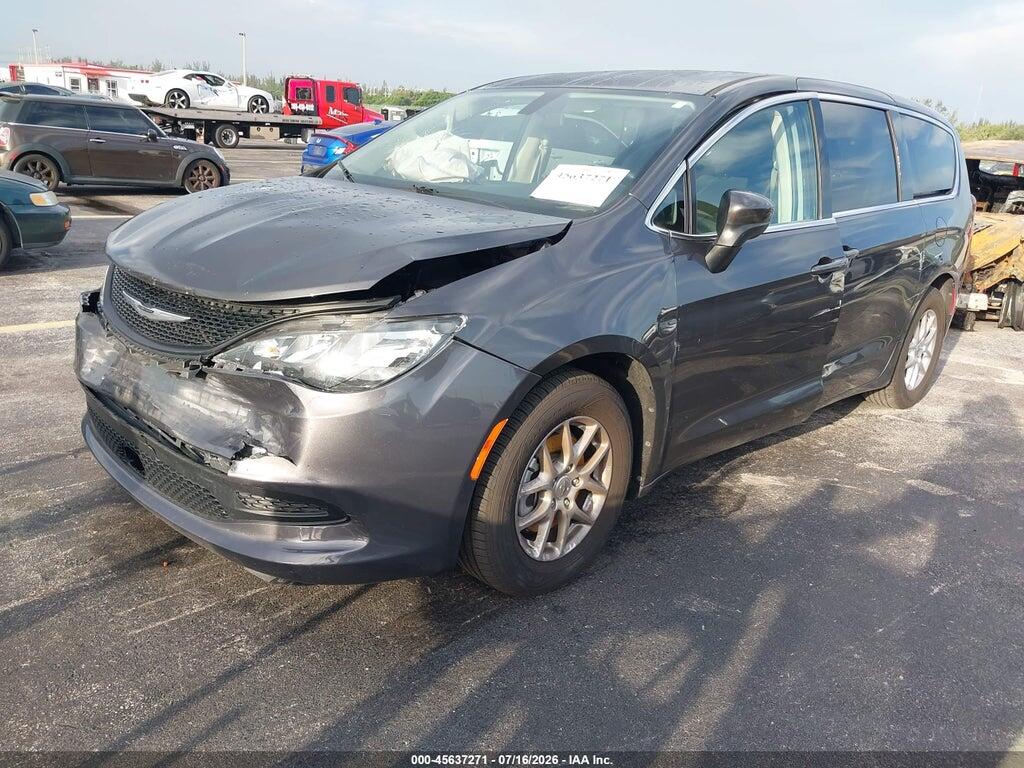 2C4RC1CG8NR204135 2022 CHRYSLER VOYAGER photo no. 2