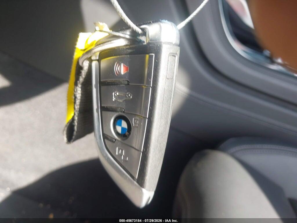 WBSAE0C04LCE17489 2020 BMW M8 photo no. 11