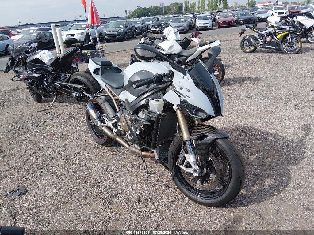 WB10E2303L6D29950 2020 BMW S 1000 photo no. 1