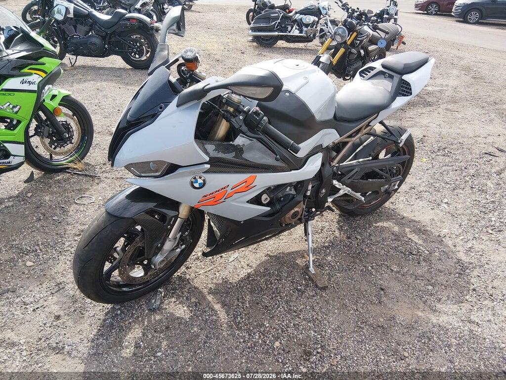 WB10E2303L6D29950 2020 BMW S 1000 photo no. 2