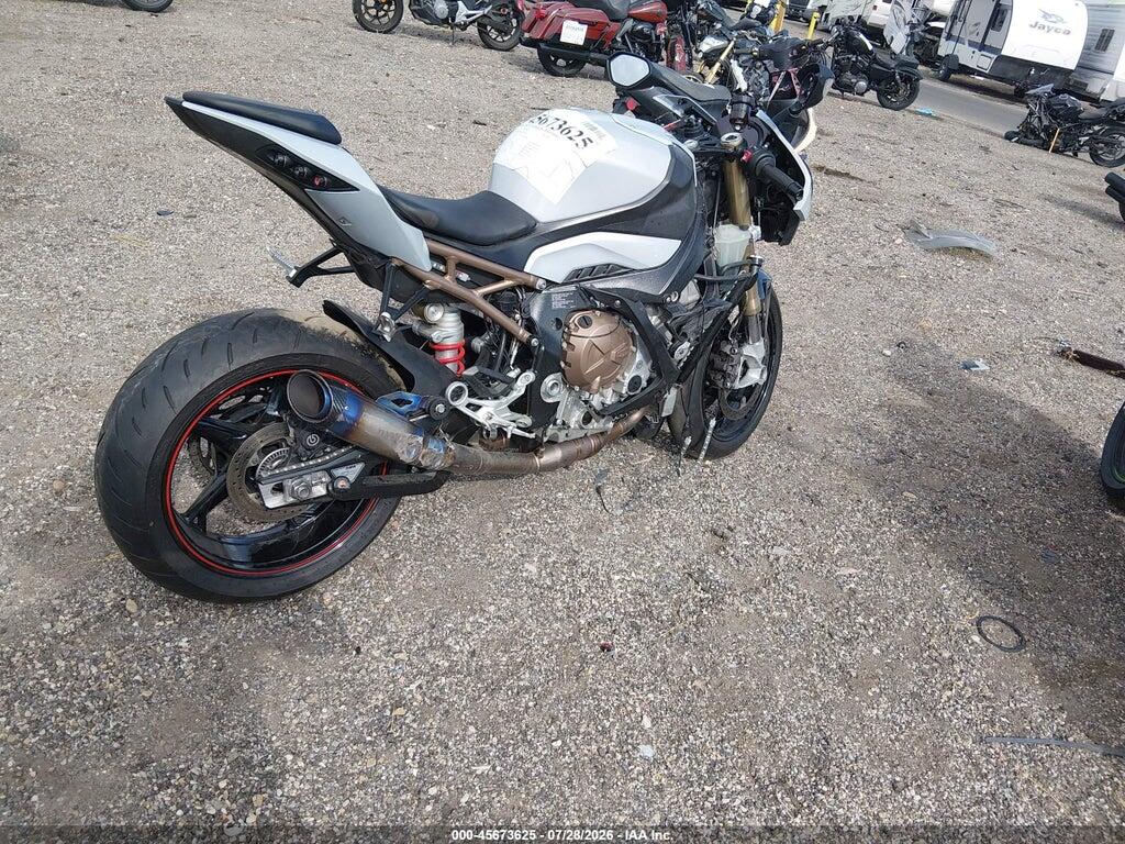 WB10E2303L6D29950 2020 BMW S 1000 photo no. 4