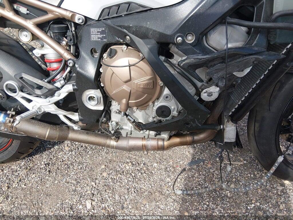 WB10E2303L6D29950 2020 BMW S 1000 photo no. 8