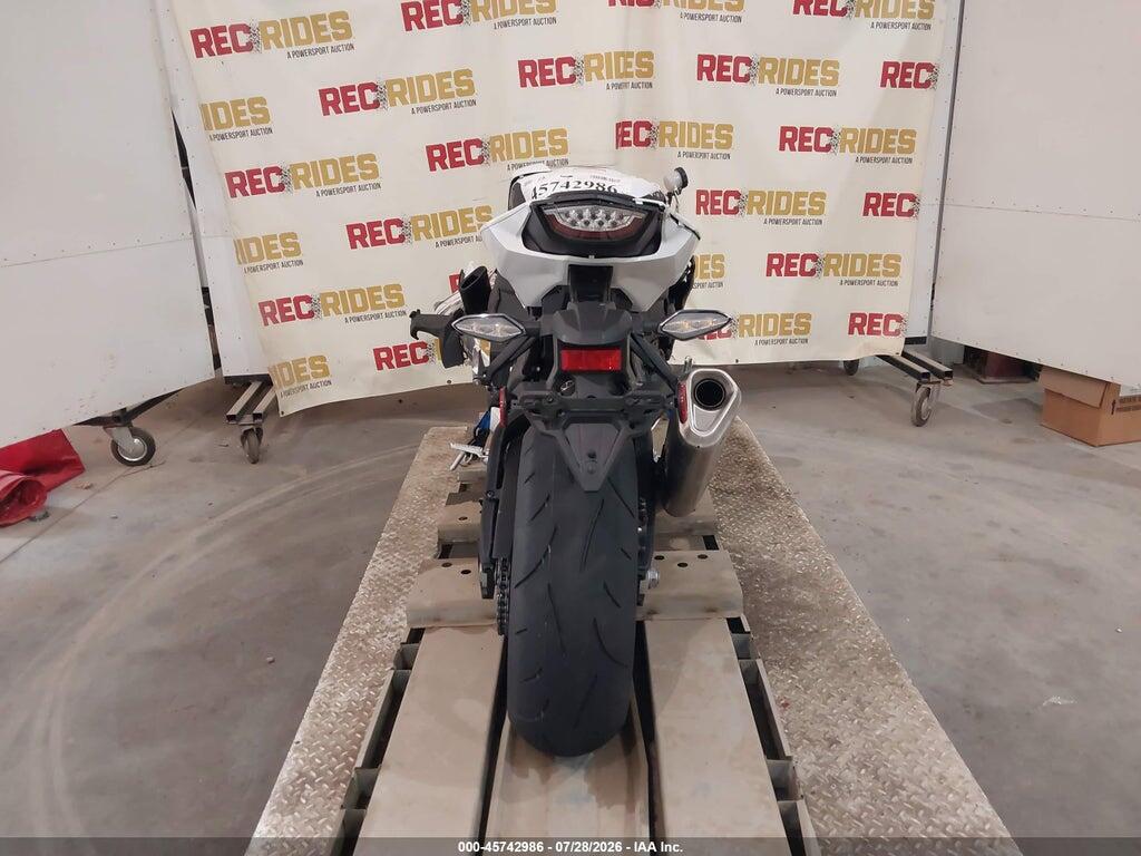JH2SC7755TK900306 2026 HONDA CBR1000 photo no. 6