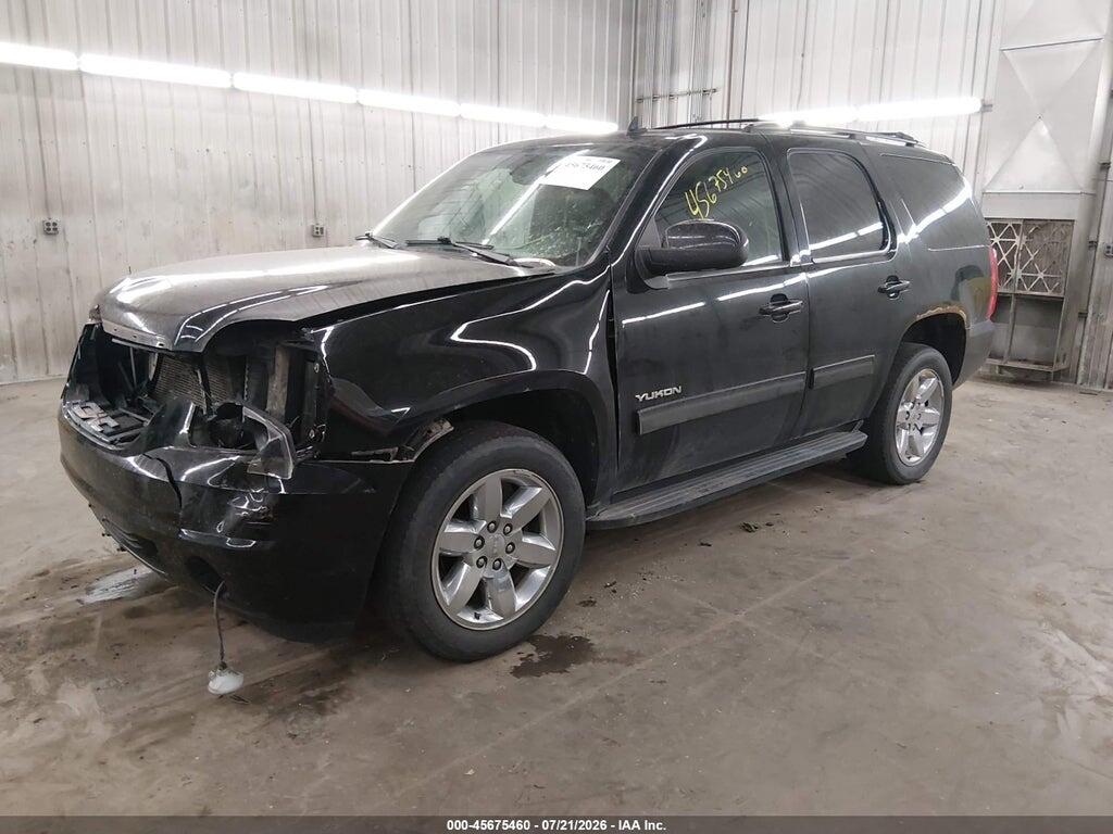 1GKS2CE08BR221779 2011 GMC YUKON photo no. 2