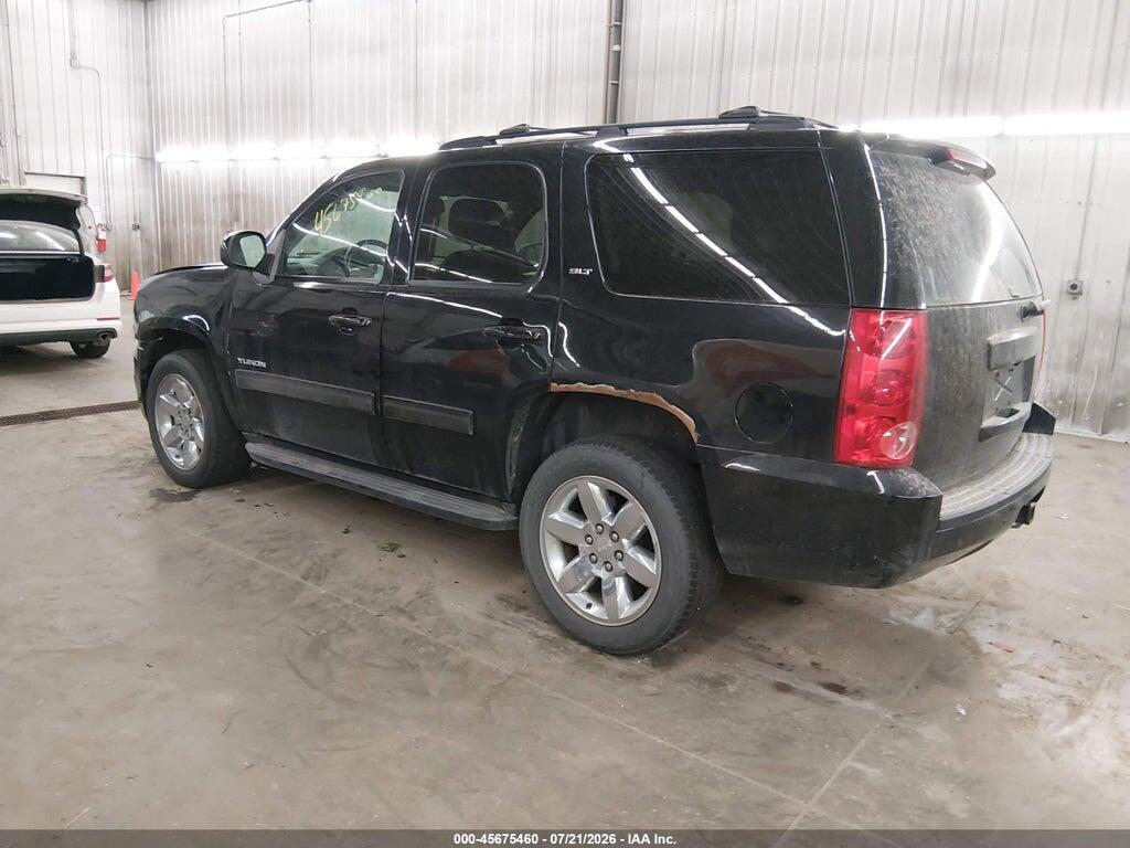 1GKS2CE08BR221779 2011 GMC YUKON photo no. 3