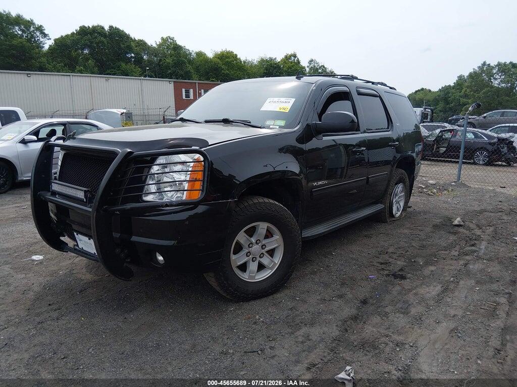 1GKS2CE03BR110430 2011 GMC YUKON photo no. 2
