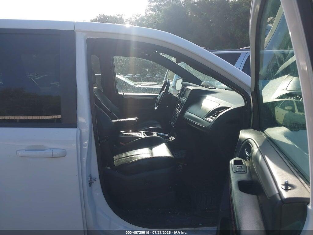 2C4RDGEG3KR529686 2019 DODGE GRAND CARAVAN photo no. 5