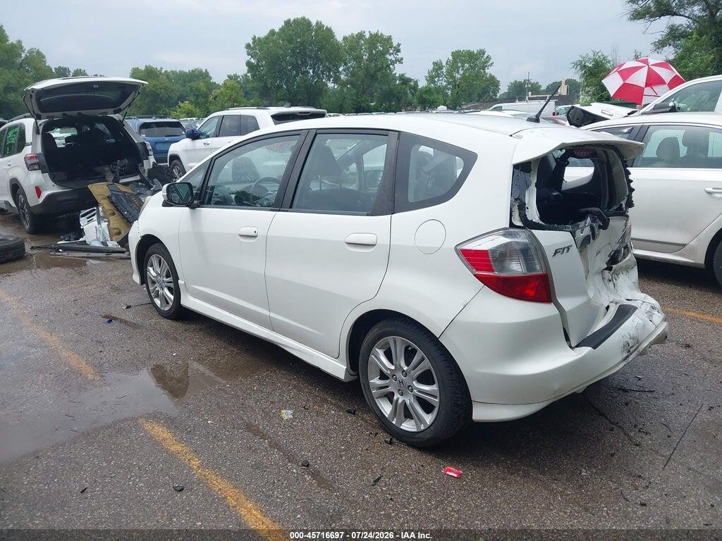 JHMGE8H49AC000261 2010 HONDA FIT photo no. 3