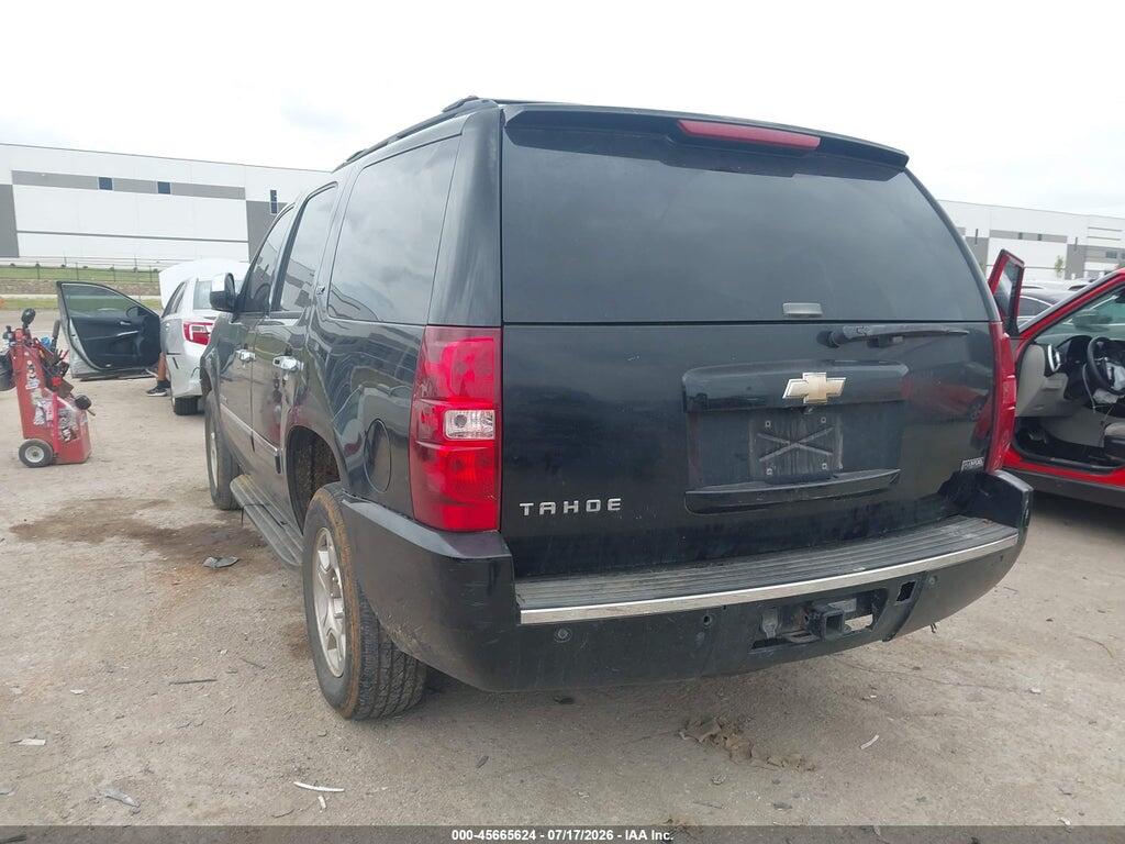 1GNFK33059R144404 2009 CHEVROLET TAHOE photo no. 2