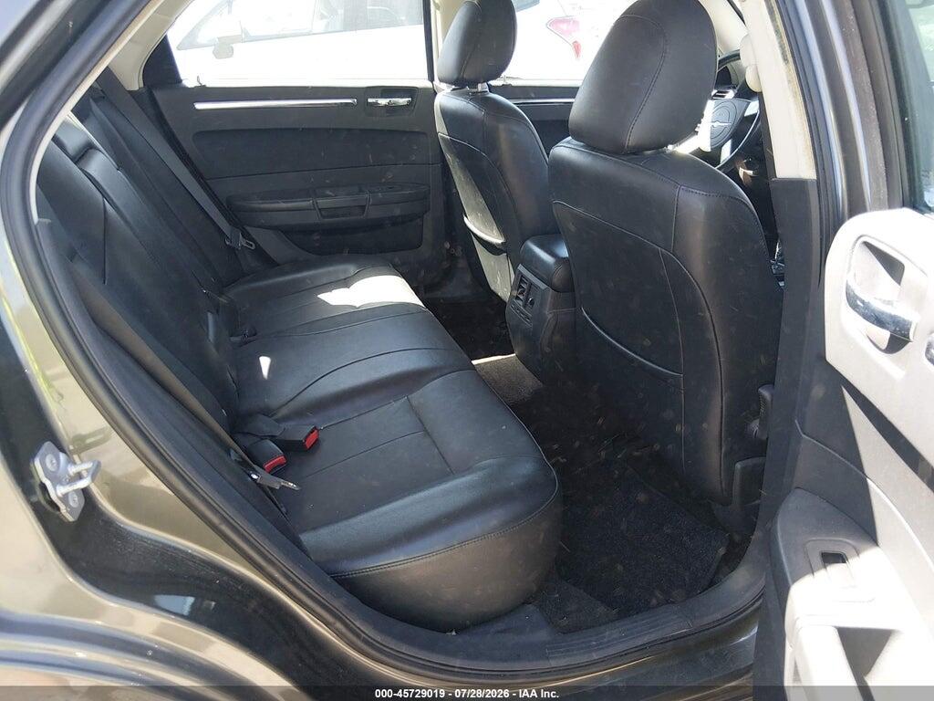 2C3KA53VX9H629398 2009 CHRYSLER 300 photo no. 8