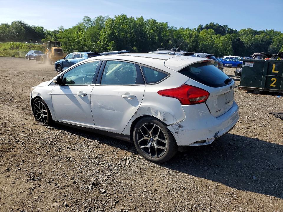1FADP3M23HL207654 2017 FORD FOCUS photo no. 2