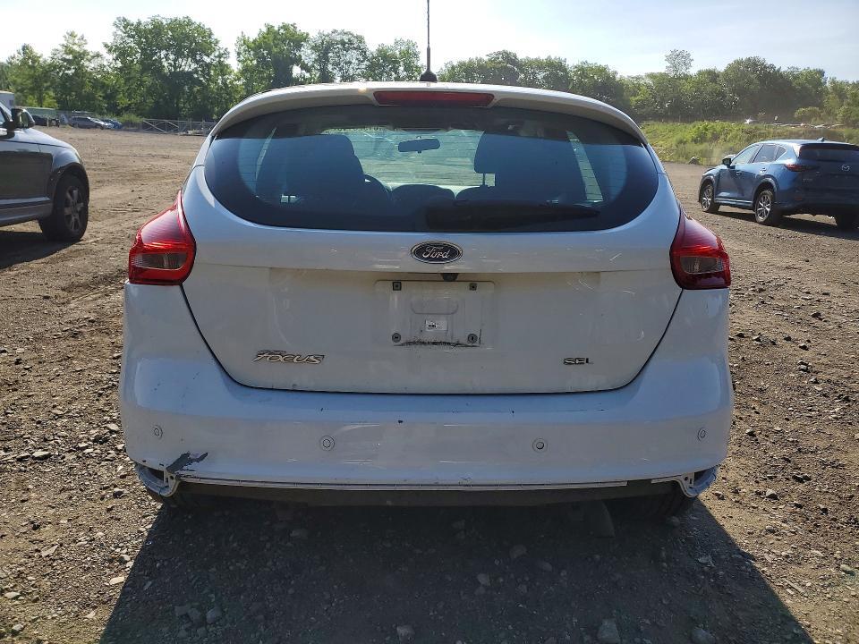 1FADP3M23HL207654 2017 FORD FOCUS photo no. 6