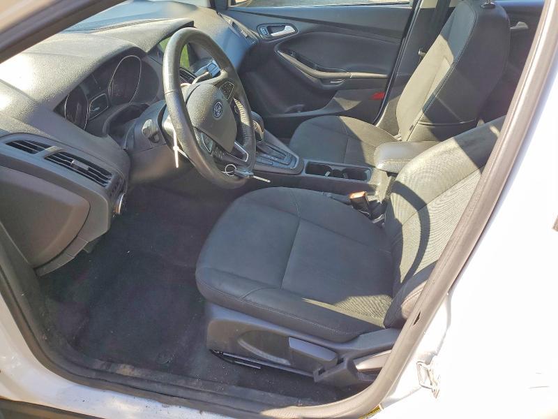 1FADP3M23HL207654 2017 FORD FOCUS photo no. 7