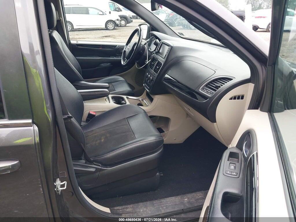 2C4RDGCG5KR760981 2019 DODGE GRAND CARAVAN photo no. 5