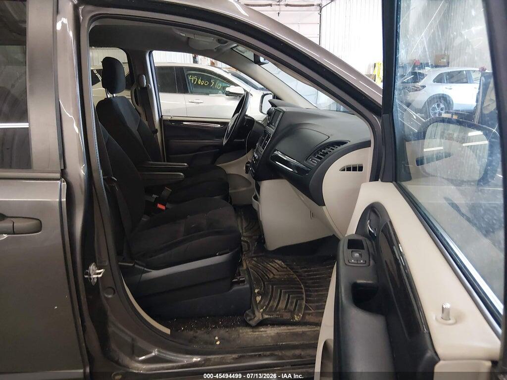 2C4RDGBG9KR799588 2019 DODGE GRAND CARAVAN photo no. 5