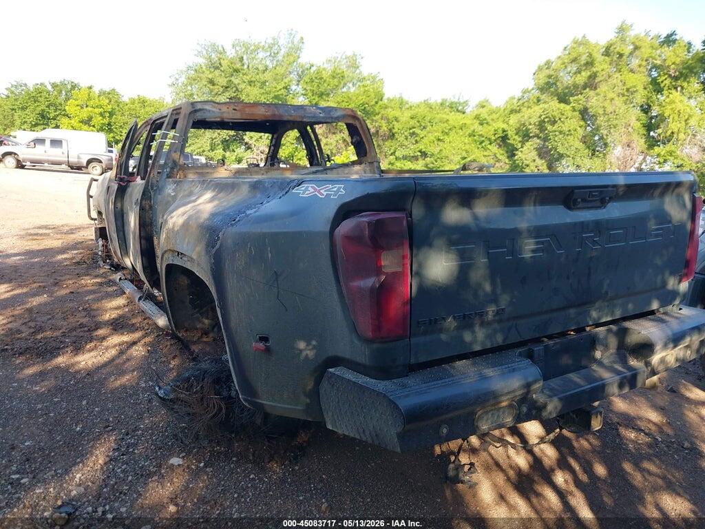 1GC4KTEY2SF228416 2025 CHEVROLET SILVERADO 3500HD photo no. 3