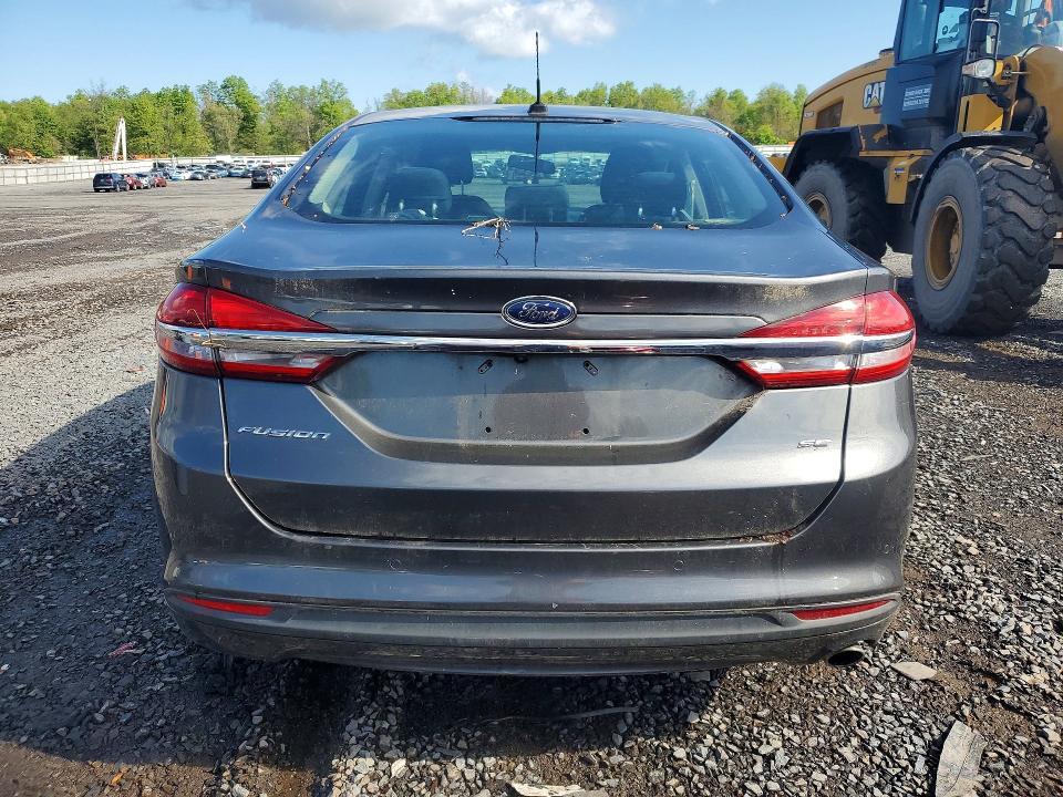 2017 FORD FUSION SE — Фото 6 из 12
