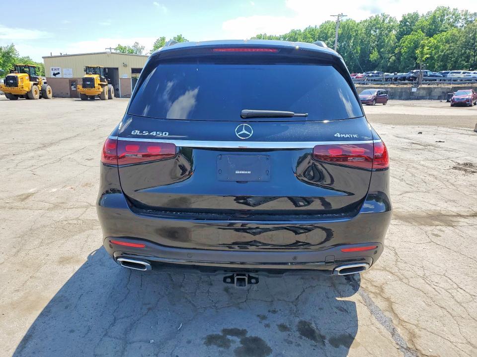2025 MERCEDES-BENZ GLS 450 4MATIC — Фото 6 из 14