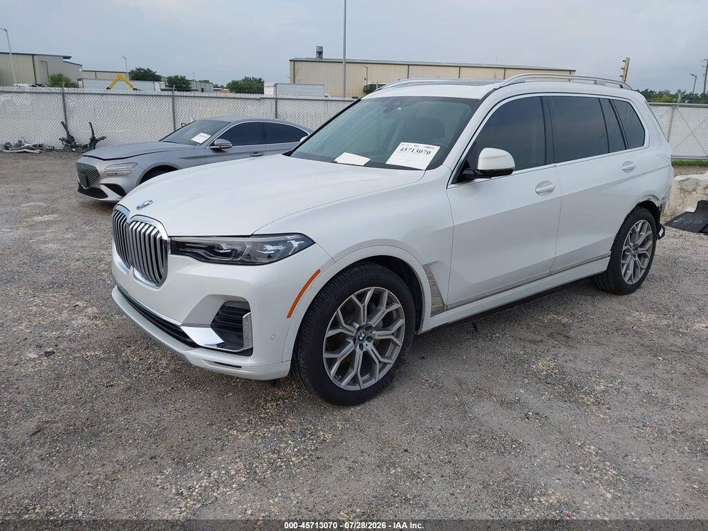 5UXCW2C06L9B69458 2020 BMW X7 photo no. 2