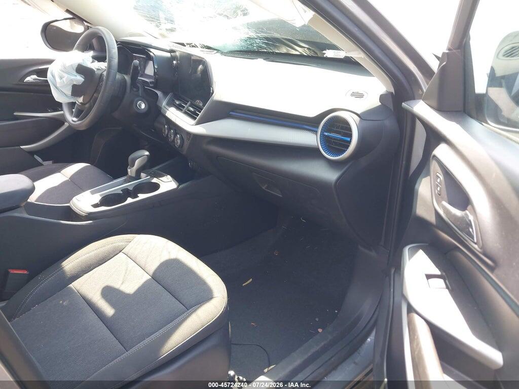 KL77LFEP3SC088992 2025 CHEVROLET TRAX photo no. 5
