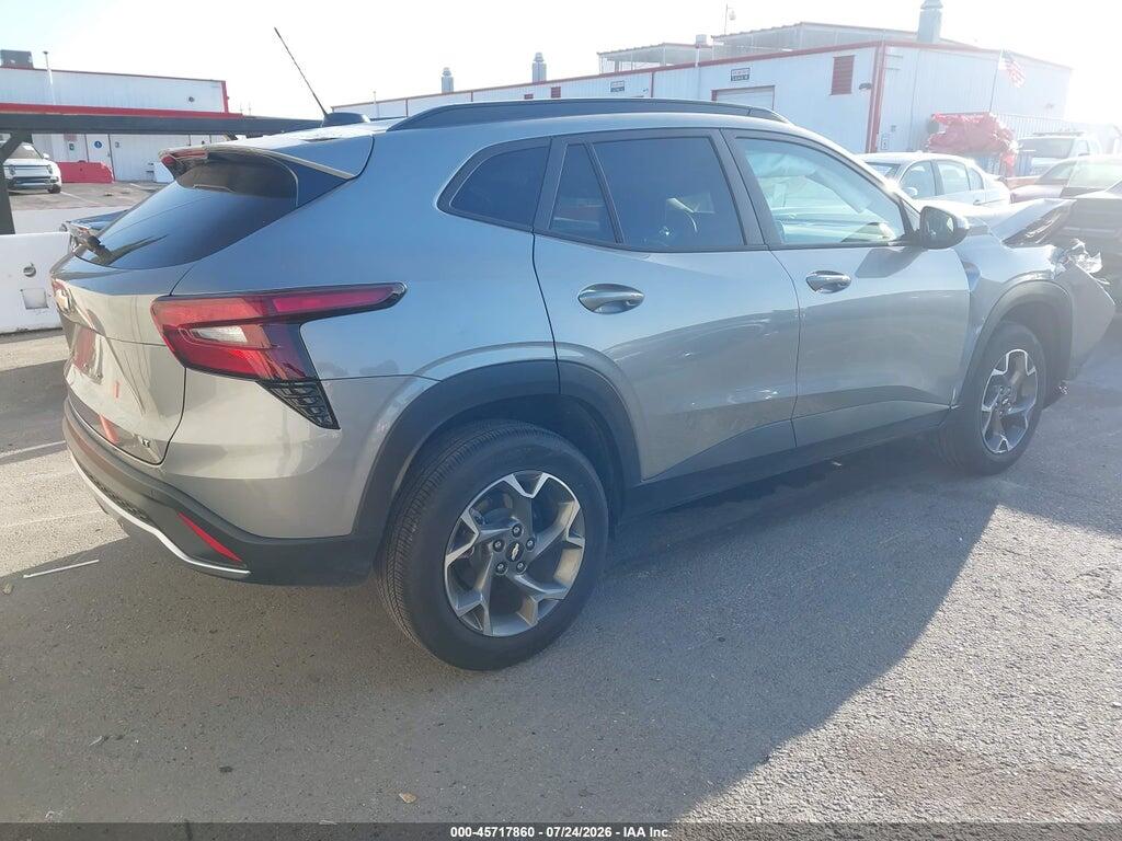 KL77LHEP2SC321885 2025 CHEVROLET TRAX photo no. 4
