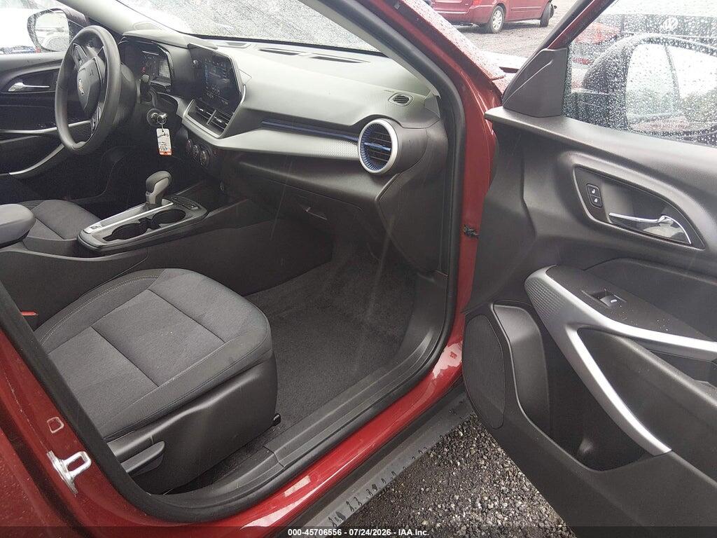 KL77LFEP7SC227621 2025 CHEVROLET TRAX photo no. 5