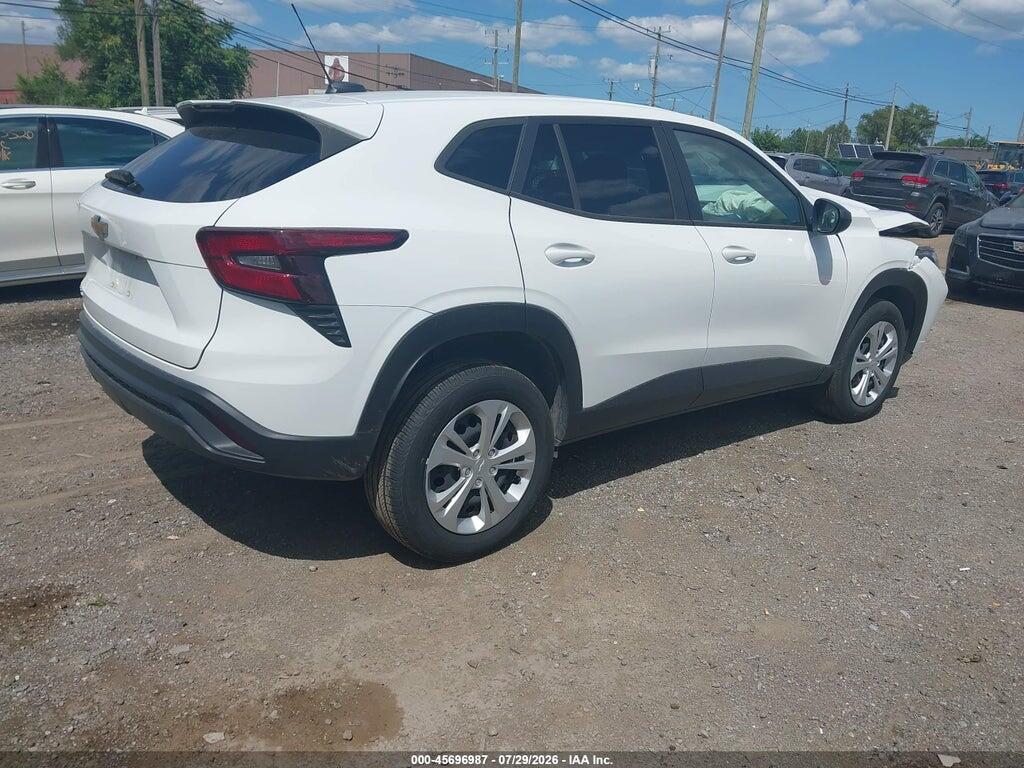 KL77LFEP8SC118052 2025 CHEVROLET TRAX photo no. 4