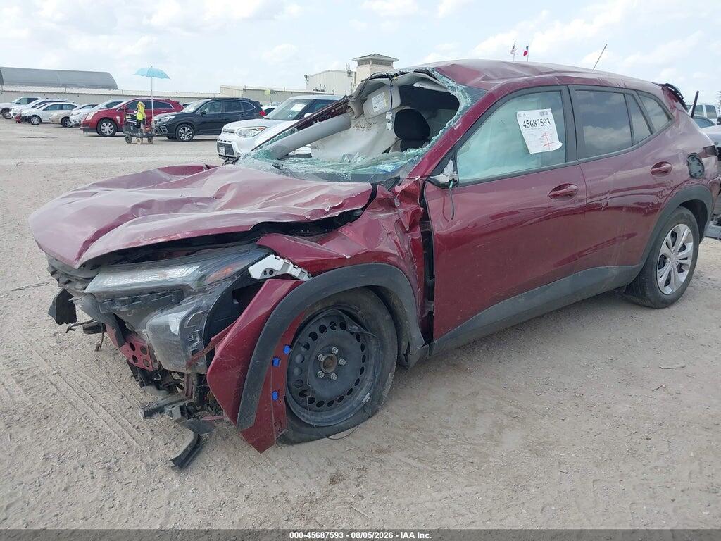 KL77LFEP9SC280496 2025 CHEVROLET TRAX photo no. 2