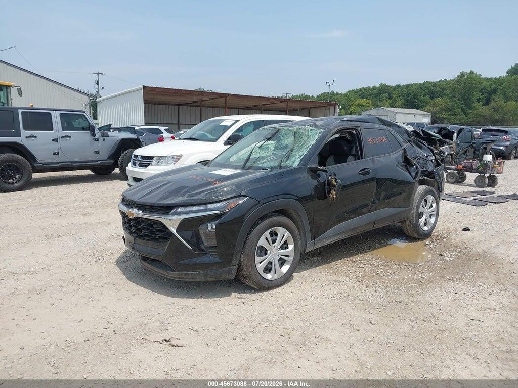 KL77LFEP7SC267794 2025 CHEVROLET TRAX photo no. 2