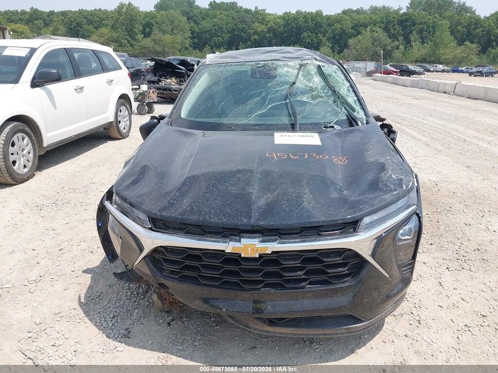 KL77LFEP7SC267794 2025 CHEVROLET TRAX photo no. 6