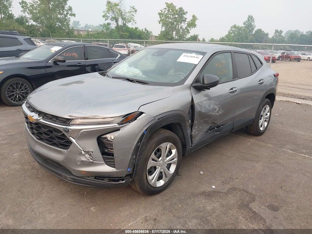 KL77LFEP3SC270904 2025 CHEVROLET TRAX photo no. 2