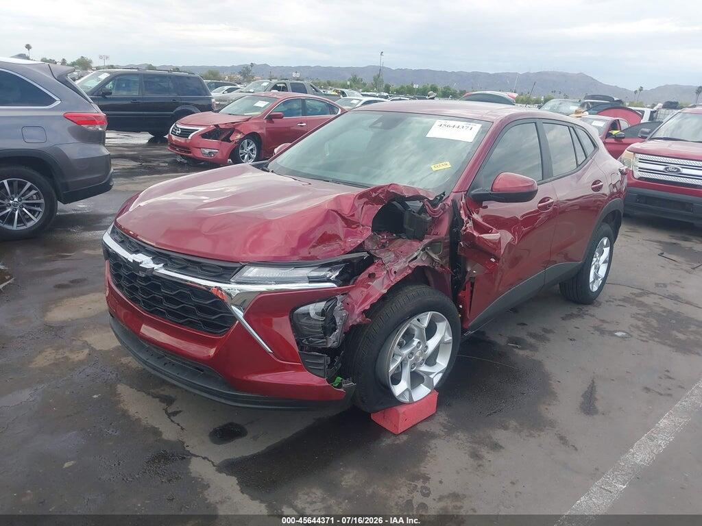 KL77LFEP8SC257694 2025 CHEVROLET TRAX photo no. 2
