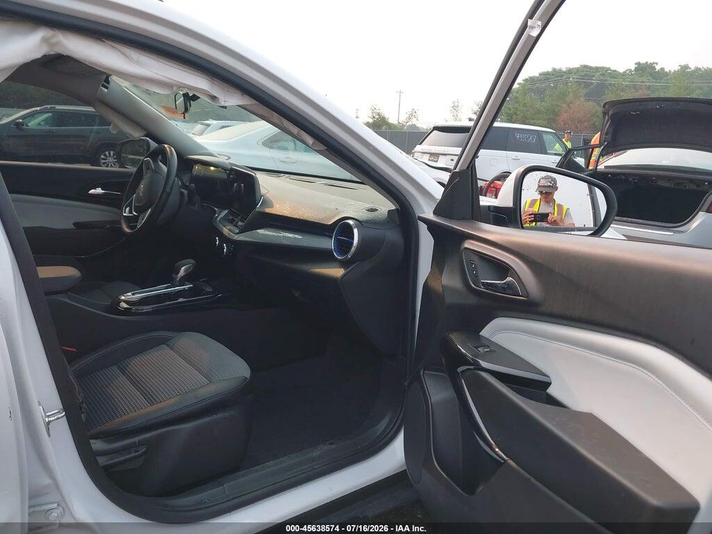 KL77LHEPXSC159052 2025 CHEVROLET TRAX photo no. 5