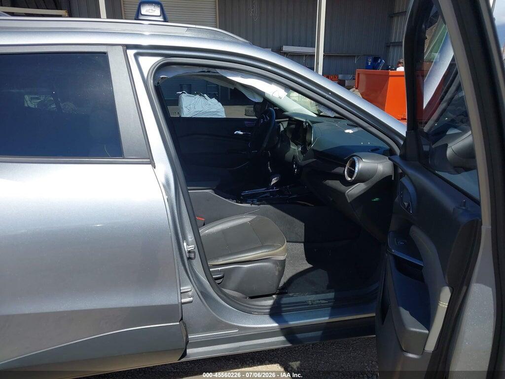 KL77LKEP0SC079904 2025 CHEVROLET TRAX photo no. 5