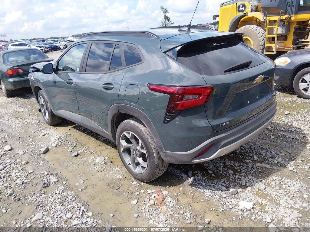 KL77LHEP6SC328290 2025 CHEVROLET TRAX photo no. 3