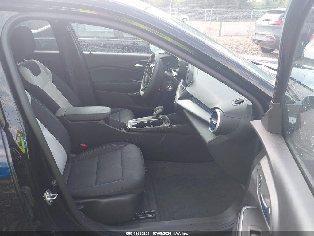 KL77LFEP8SC159085 2025 CHEVROLET TRAX photo no. 5
