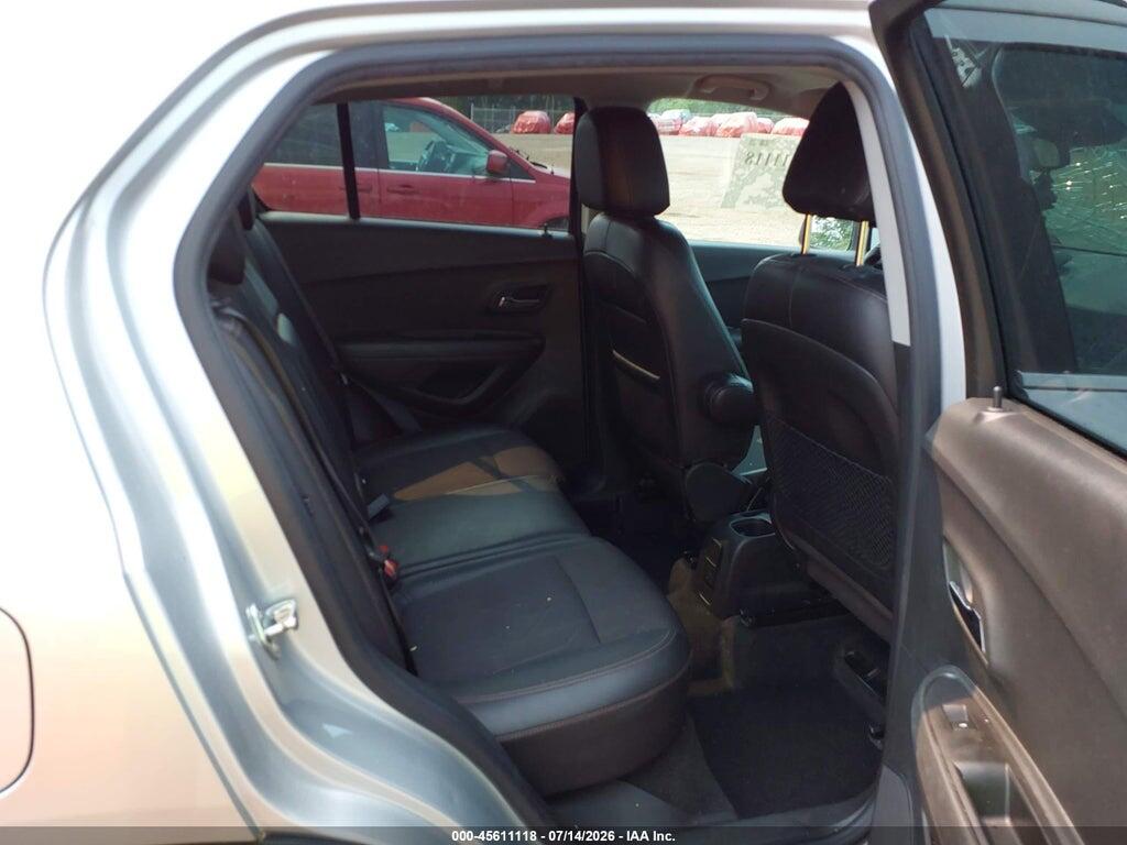 KL7CJLSB6JB703907 2018 CHEVROLET TRAX photo no. 8